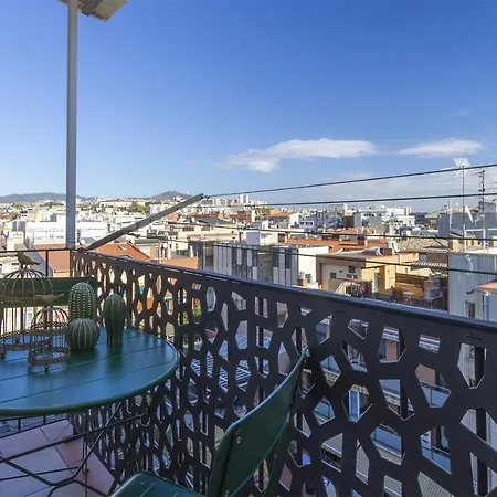 Feel Welcome Barcelona # Splau Апартаменты Корнелья де Лиобрегат