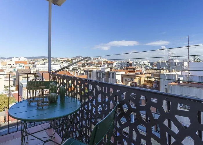 Feel Welcome Barcelona # Splau Апартаменты Корнелья де Лиобрегат